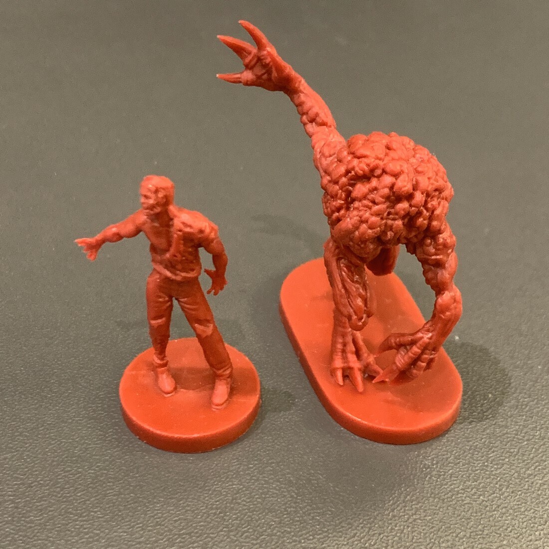 Miniaturas de Monstruos Cazado - Board Game Zombie reseña y precio