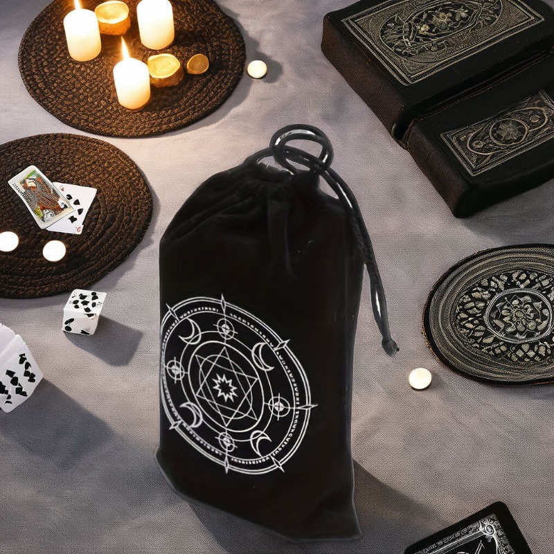 Bolsa de Tarots de terciopelo  - Board Game Oracle reseña y precio